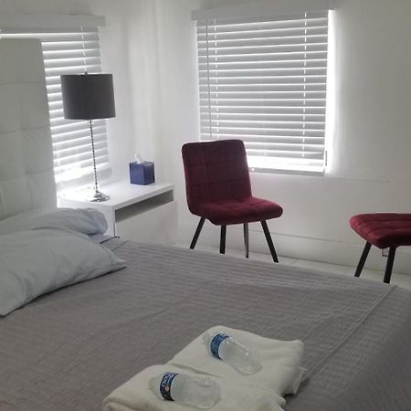 1161 Studio 1 Miami Tamiami المظهر الخارجي الصورة