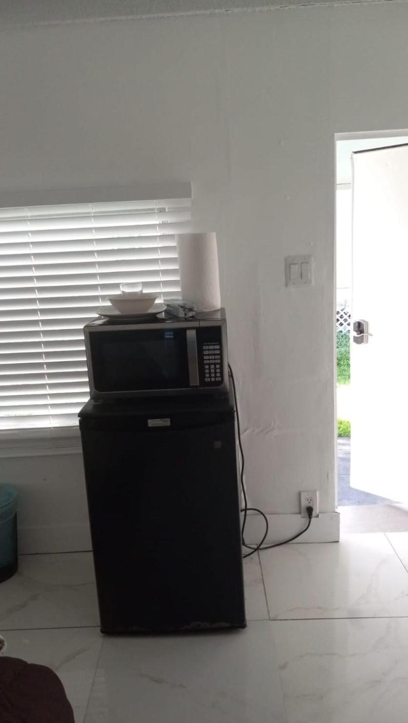 1161 Studio 1 Miami Tamiami المظهر الخارجي الصورة